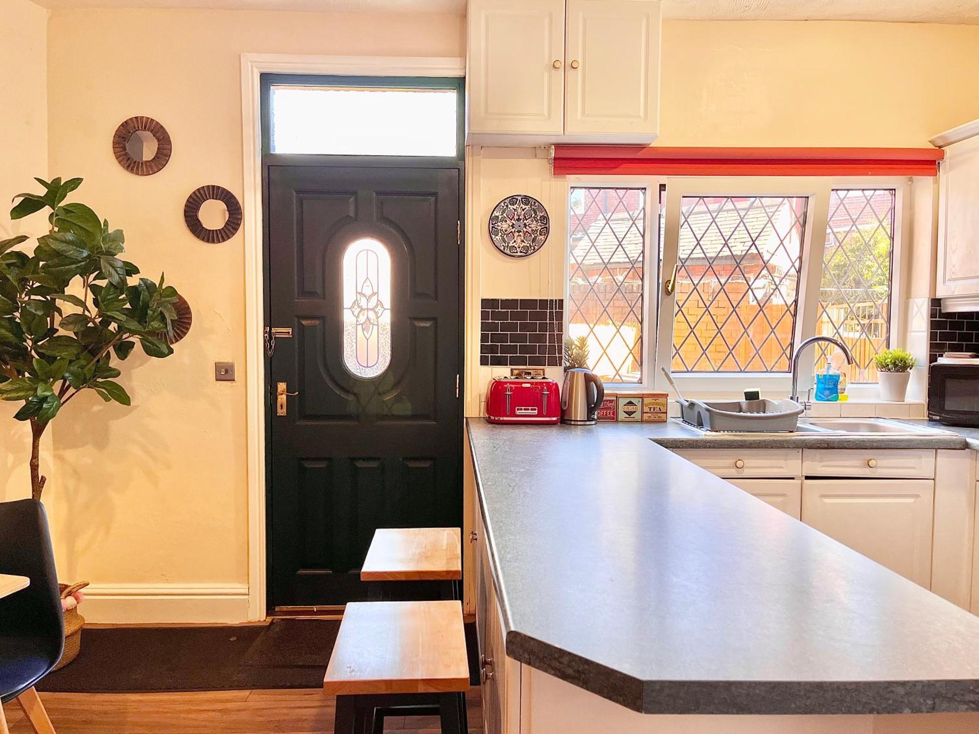Summer Lane House-3 Bedrooms-Close To M1-Longer Stay-Free Parking Barnsley Esterno foto